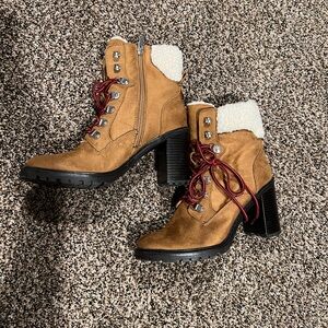 Nine West Tan Heeled Boots with Red Laces